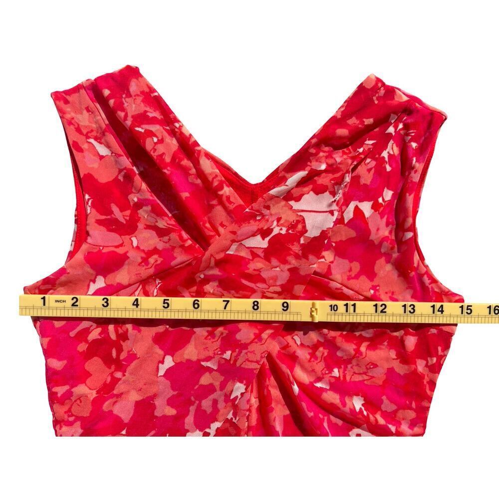 Tahari Red Floral Abstract Print Twist Front Sleeveless Top - Size XS - Picture 8 of 9